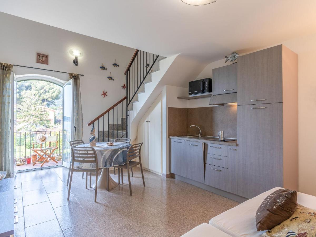 Apartment Vista Mare By Interhome Latte Exterior photo